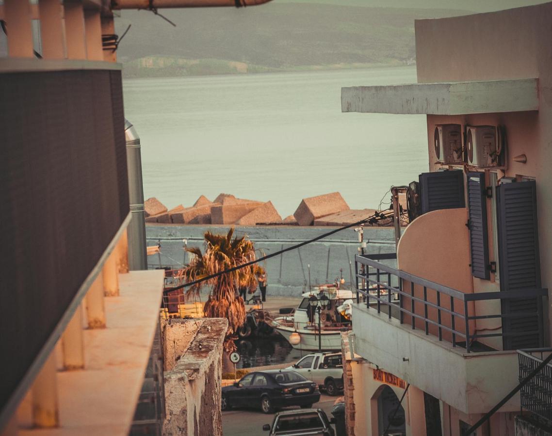 Vel Boutique Suites Agia Galini  Exterior photo