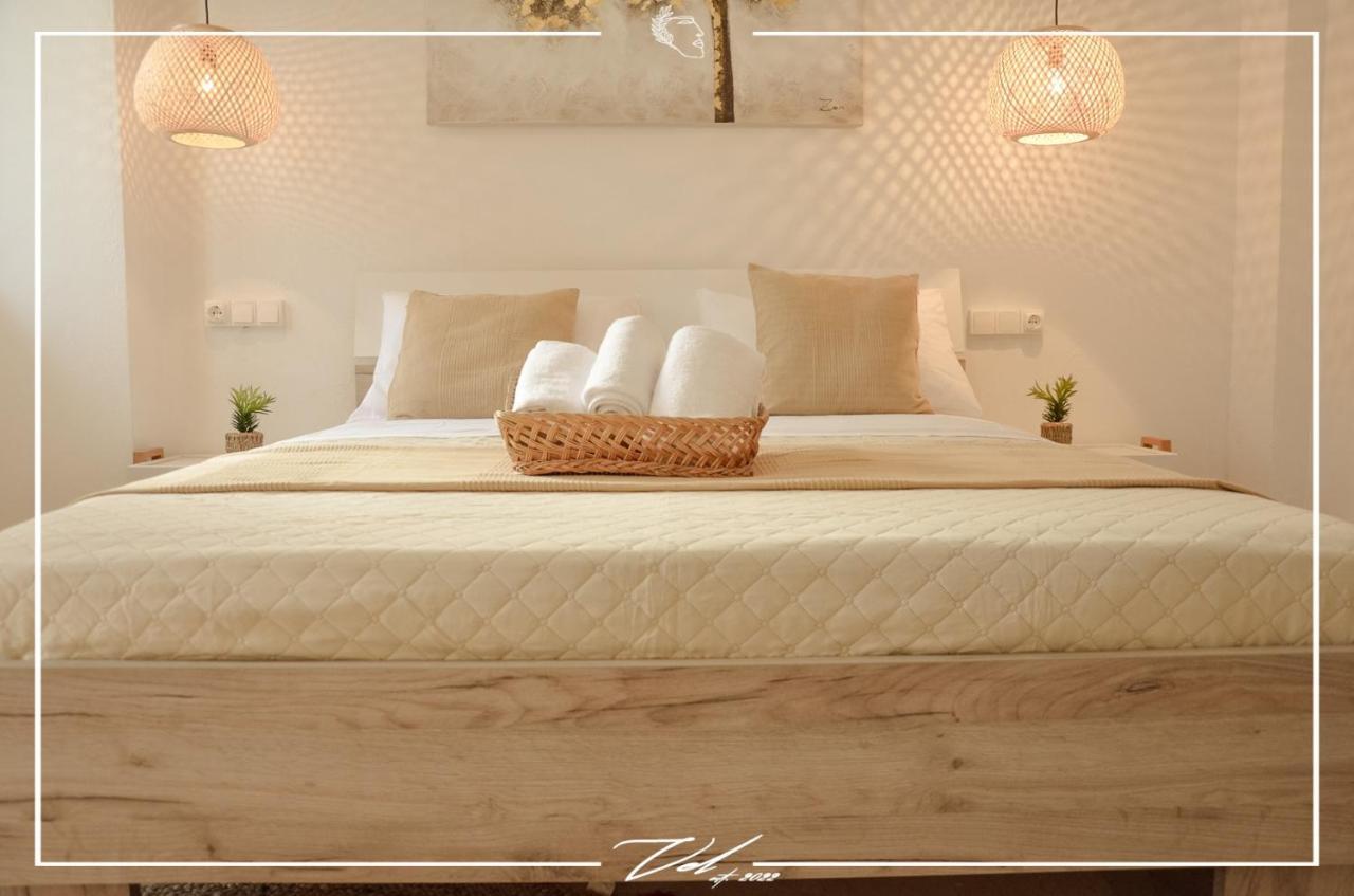 Vel Boutique Suites Agia Galini  Exterior photo